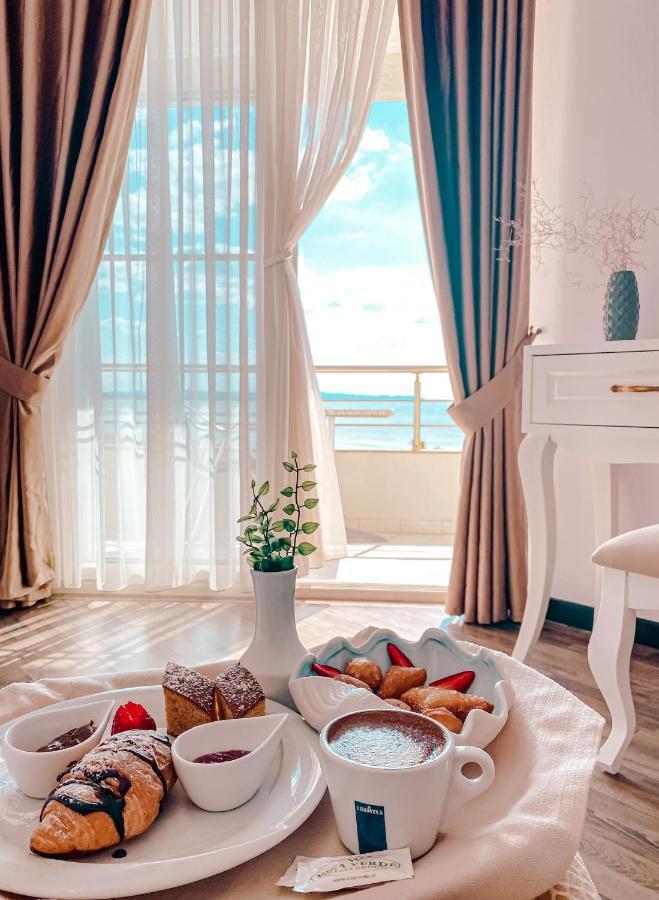Hotel Majestic Durrës Exterior foto